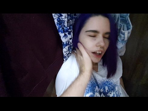 ❤️ I kitea taku tuahine i roto i te kaapata ka awhina ia ia ki te cum ️❌ Karekau i mi.pornsexer.ru ❤
